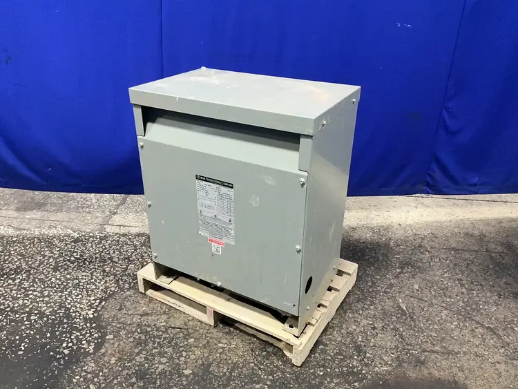 Used MGM TRANSFORMER COMPANY AD270H0254 Distribution Transformers Ohio US | HGR 24 #1316129