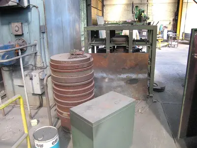 USED BOTTOMPRESS PHC 5 100 TON