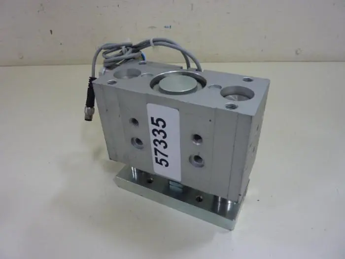 USED FESTO DFM-40-25-P-A-GF