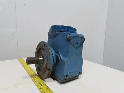 Sew KF76DT100L8/4 75.56:1 Ratio 11-22.5RPM 1.2/2.5 Gear Reducer