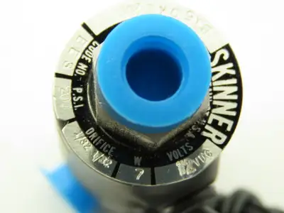 Honeywell Skinner B15DK1200 Solenoid Valve 3 Way 12VDC NO 200 PSI 1/8" NPT