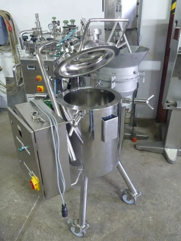 30 L Vertical Mobile Stainless Steel Storage Tank Insulated Walls