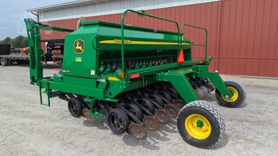 USED 2018 JOHN DEERE 1590