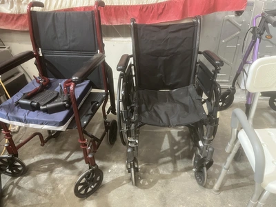 Used LARGE LOT OF WHEELCHAIRS CRUTCHES WALKERS AND SHOWER SEATS _UNKNOWN_ Home Care / Nursing Supplies Michigan US | Miedema Asset Management Group #1414871