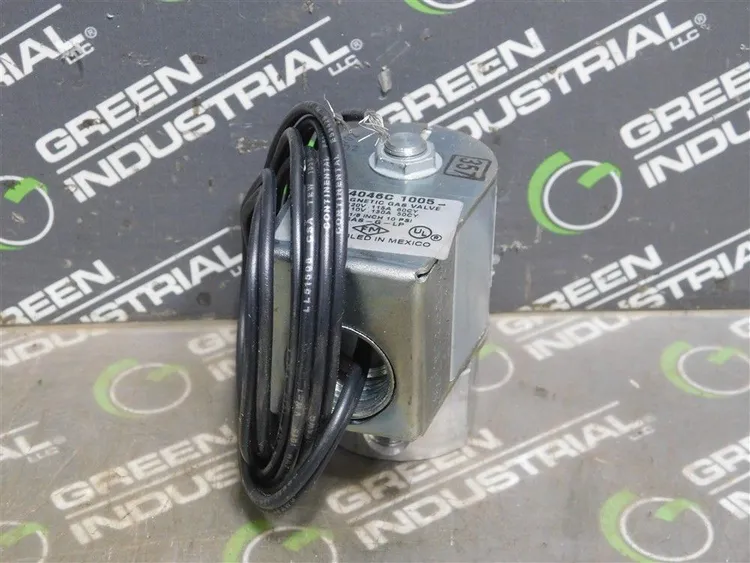 Used HONEYWELL V4046C 1005 Solenoid Regulators | Green Industrial #675067