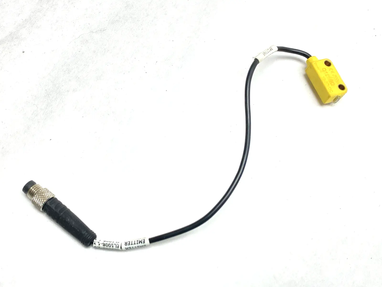 Used Banner Engineering Q12 Series Miniature Self-Contained Sensor Emitter 10-30VDC Photoelectric Sensors Michigan US | Maverick Industrial Sales #1392359