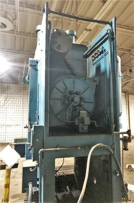 USED 1973 AIDA PRESSES AIDA PC-15(2) PRESS