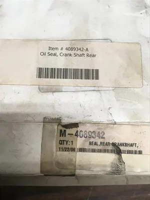New | in-Stock AFTERMARKET OIL SEAL FOR CUMMINS REAR CRANKSHAFT  - 4089342 Engine Parts & Accessories Pennsylvania US | East West Machinery & Drilling #1416568