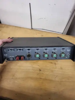 Shure M267 Series Professional Audio Mixer