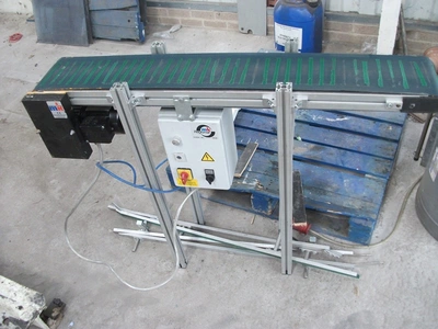 Flat Belt Conveyor 190mm Dia x 1,070mm long