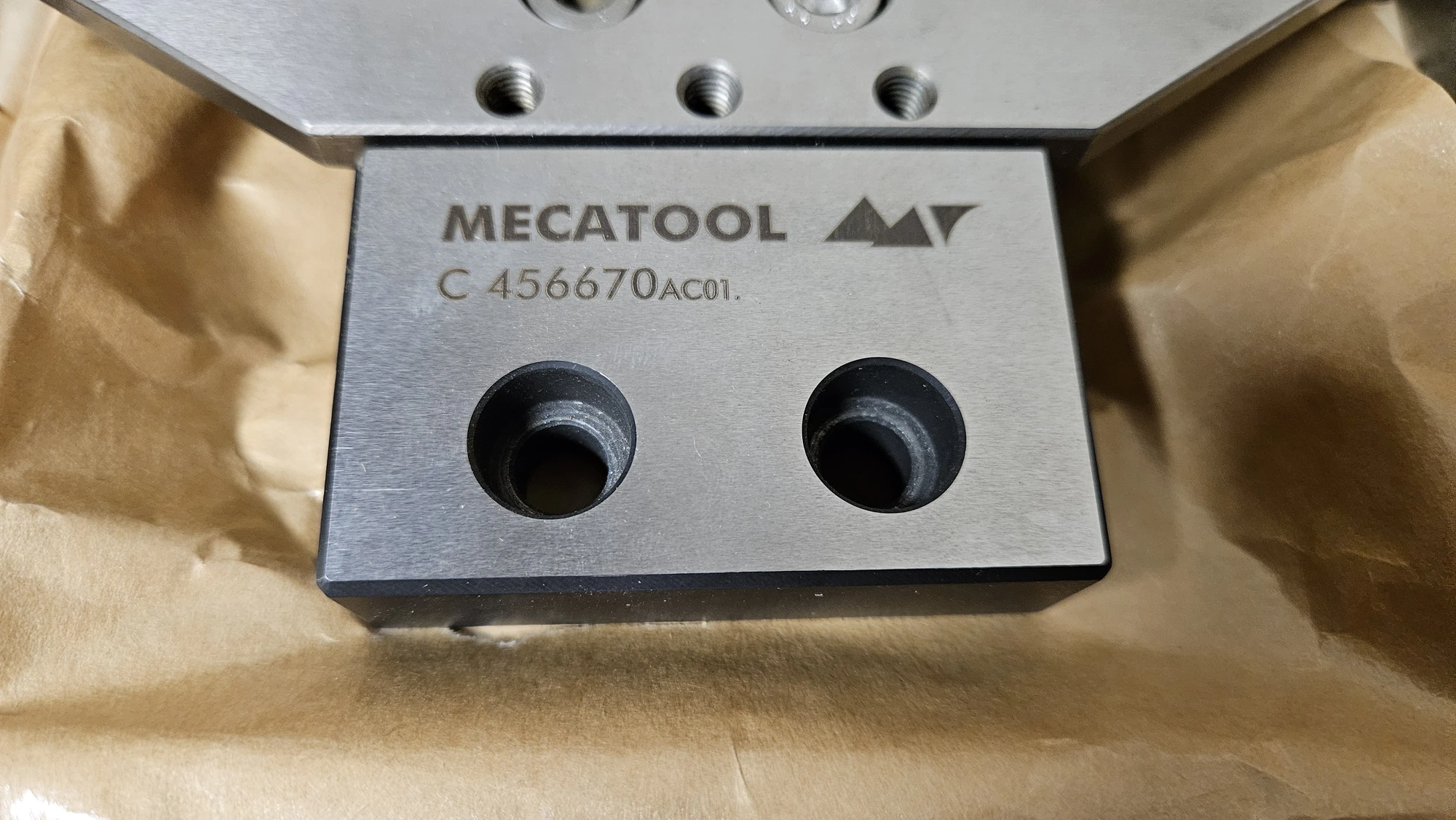 USED MECA C456670