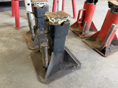 Used _UNKNOWN_ _UNKNOWN_ Automotive Lifters Indiana US | Miedema Asset Management Group #1414751