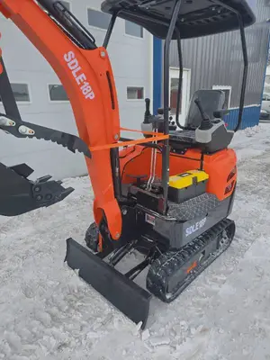 2025 SDLANCH Mini Excavator (IRE18P)