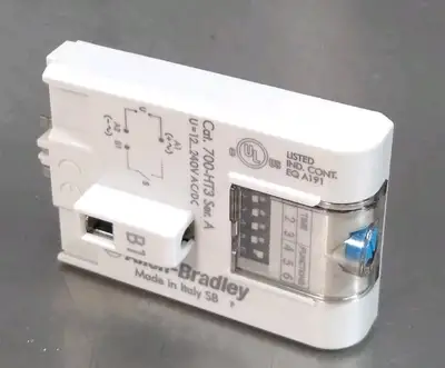 Allen-Bradley 700-HT3/A 240 VAC/DC Relay Timer Loc4E37