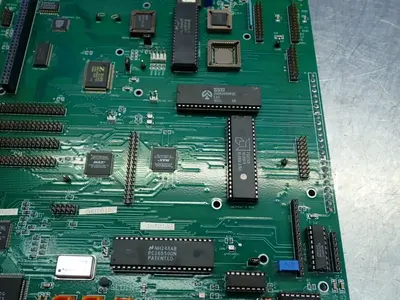 USED INT PINT0105