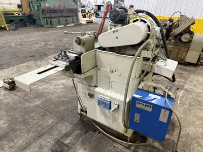 10" X 24" CINCINNATI MODEL 10X24 UNIVERSAL CYLINDRICAL GRINDER: YOBRO #24256