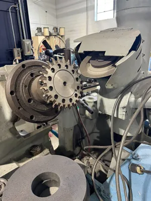 GLEASON 453 GEAR HOB + CUTTER SHARPENERS (INCLUDING CNC) | Piselli Enterprises (3)