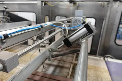 2015 UNITED BAKERY EQUIPMENT 9 Bulk Packing System | Harvest Equipment and Fabrication Inc (57)