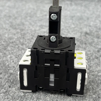 Used Baco Controls 172000 Disconnects California US | Davliegogo LLC #1707949