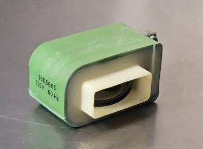 General Electric 15D6G65 Renewal part 115V 60Hz. Loc4E7