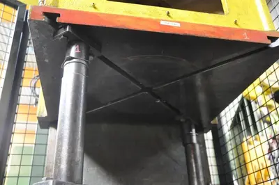 USED CAVENAGHI & RIDOLFI 60 TON