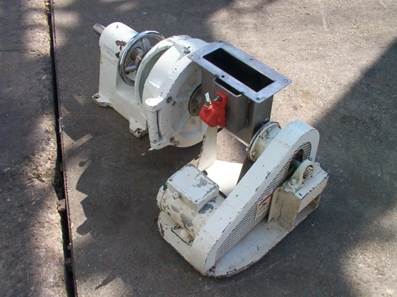 Used _UNKNOWN_ 12″ D.M. Grinders / Shredders - Food Minnesota US | A&I Equipment #1317873