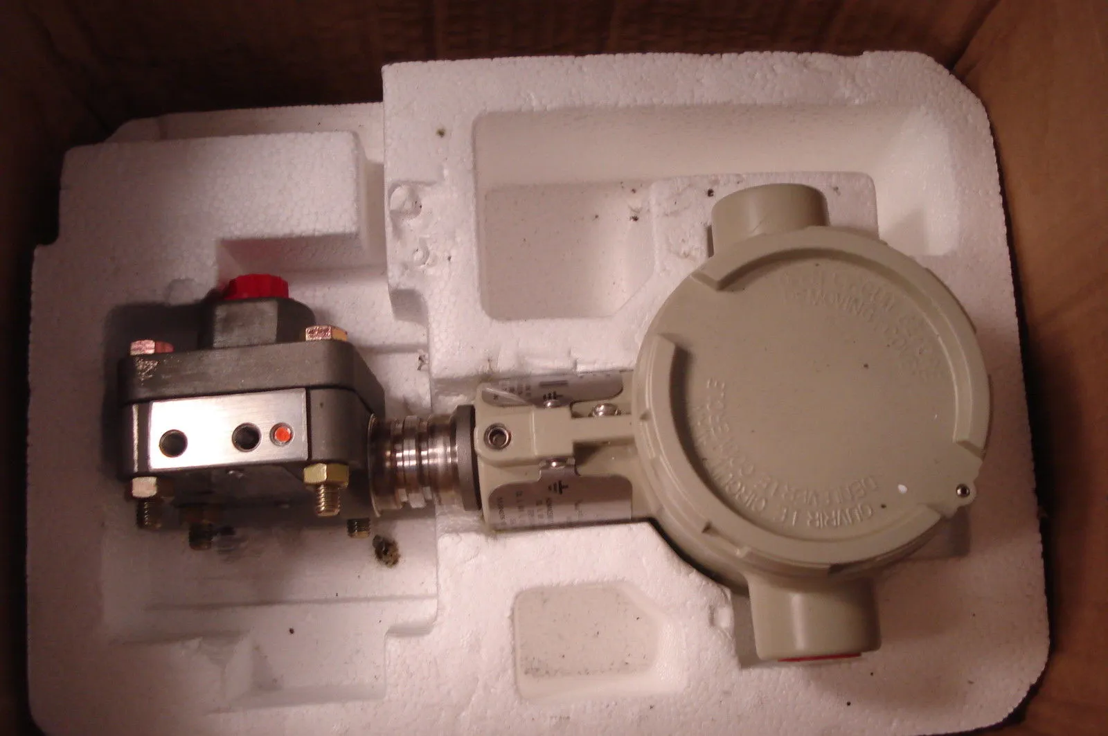 NEW HONEYWELL STG140-E1G-00000-1C,MB+XXX TRANSMITTER STG140E1G000001CMB