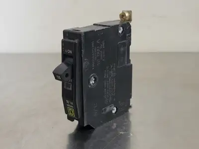 USED SQUARE D QOB115