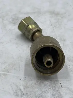Used FML FML 45 DEG ELBOW 1/4 X 1/4 Valves/Fittings | ND Industrial Surplus #1212548