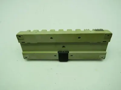 Siemens 6FC5111-0CA73-0AA1 PLC 8 Slot Chassis Backplane Rack Version C