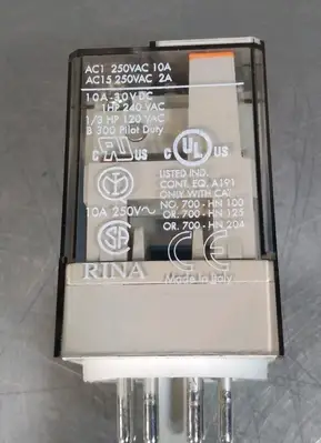 Allen-Bradley 700-HA32Z24/D Relay Loc4C46