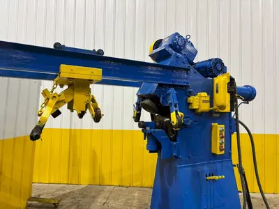 1/4" CAPACITY BLUE VALLEY MODEL #FLANGER-T-588 FLANGING MACHINE: YOBRO #24453