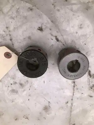 Lovejoy L095 7/8″ 3 Jaw Shaft Coupling/Hub -Lot of 2