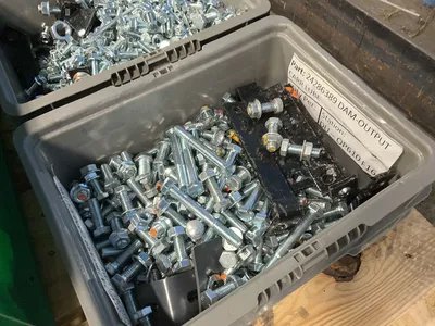 Used _UNKNOWN_ _UNKNOWN_ Misc Fasteners Ohio US | HGR 24 #1263433