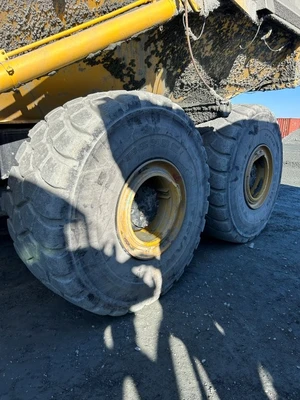 Used 2014 Komatsu HM400-3 Articulated Dump Trucks Ontario CA | Zadoon Equipment #1480634