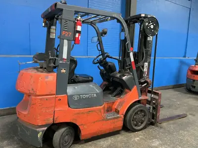 USED TOYOTA 7FGCU25