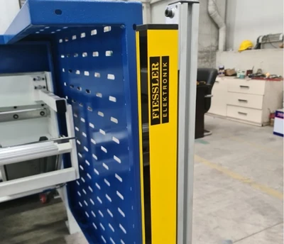 New | in-Stock ERBEND EMS 3220 Power Squaring Shears (Gauge) Illinois US | Olympus Machinery Group #1349362