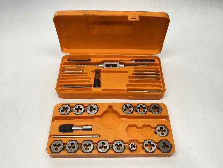 Used UNBRANDED _UNKNOWN_ Taps & Dies Michigan US | Maverick Industrial Sales #1089083
