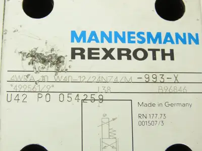Mannesmann Rexroth 4WRA 10 W40-12/24NZ4/M-993-X Directional Solenoid Valve 24VDC