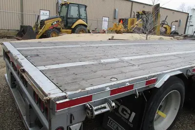 Used 2017 LODE KING 53 FT STEP DECK RECOVERY TRAILER TRIDEM Flatbed Trailers Manitoba CA | Conquest Truck & Auto Sales #1421366