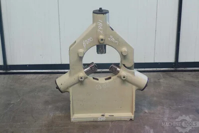 USED 2006 CU 1000 Steady Rests