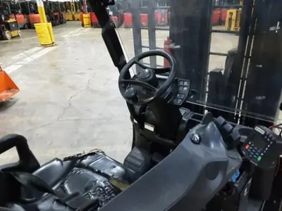 USED 2020 YALE GLC080