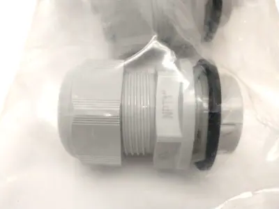 NPG-1001LG, 7TCA303070R0029 | ABB NPG-1001LG Nylon Quick Connect Cable Gland 1" Thread 18-25mm Range LOT OF 5 - New