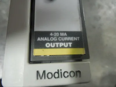 Modicon AS-B872-100 Analog Current Output Module Used