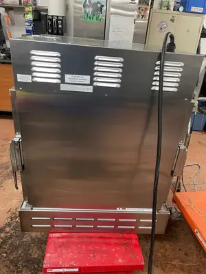 Used Henny Penny Used Henny Penny AHC-993 Humidified Heated Pass Thru Holding Cabinet 120V Hot Food Warming, Holding, & Transport Cabinets Illinois US | Falcon Restaurant Supply #1375649