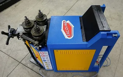 ERCOLINA CE40MR3 Manual Angle Roll - 220V or 480V Angle Roll Bending Machines | CML USA Inc. (6)