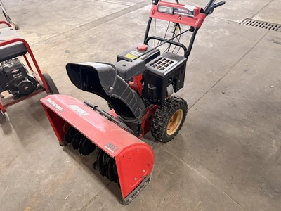 Used YARD MACHINES 31AH65FH700 SNOW BLOWER Snow Blowers Michigan US | Miedema Asset Management Group #1369518