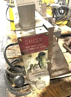 ELECTRIC STEADY REST FOR CNC LATHE