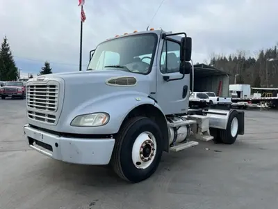 Used 2010 FREIGHTLINER BUSINESS CLASS M2112 Cab Chassis trucks Washington US | Puget Sound Truck Sales #1546504