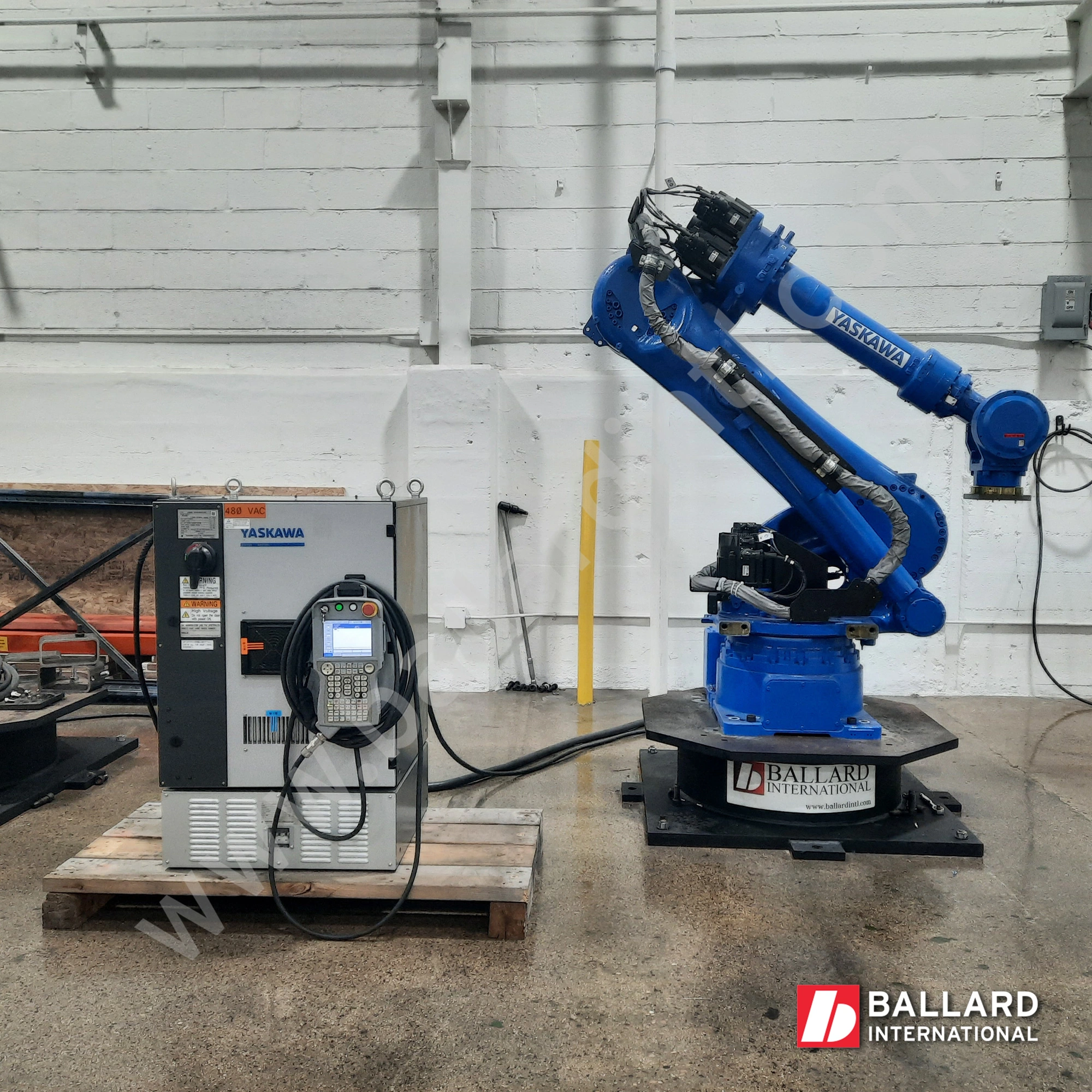 YASKAWA Motoman MH180 Robot System w/ DX200 Controller